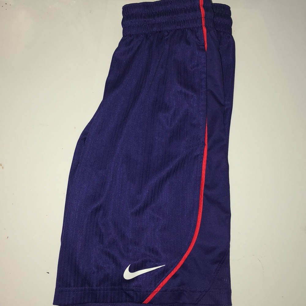 Nike Women’s Basketball Shorts